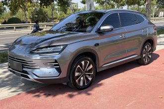 比亚迪 宋PLUS新能源 2025款 DM-i 智驾版 112KM 尊贵型