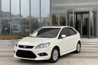 福特 福克斯 2013款 两厢经典 1.8L 手动时尚型