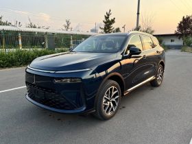 魏牌 拿铁DHT-PHEV 2022款 1.5T 四驱超大杯