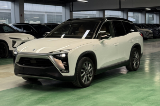 蔚来ES8 2020款 415KM 七座版