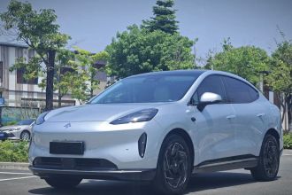 昊铂HT 2023款 670 后驱特高压NDA版