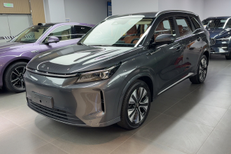 蓝电E5 PLUS 2026款 230km 超长续航版 Ultra 7座