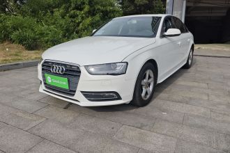 奥迪A4L 2013款 35 TFSI 自动标准型