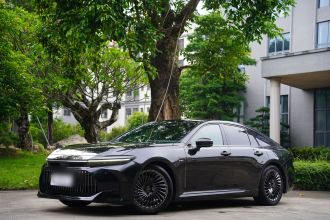 丰田 皇冠(进口) 2024款 2.5L 至尊版