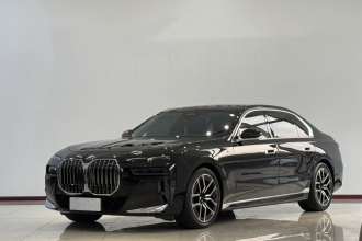 宝马7系 2023款 735Li M运动套装