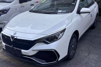 启辰D60EV 2023款 PLUS 舒适版SI型