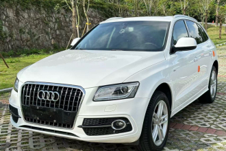 奥迪Q5 2018款 典藏版 40 TFSI 技术型