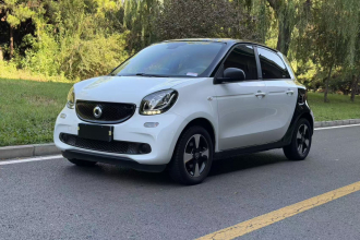 smart forfour 2018款 1.0L 52千瓦激情版