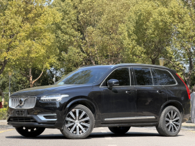 沃尔沃XC90 2022款 B5 智行豪华版 5座