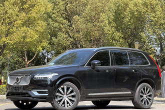 沃尔沃XC90 2022款 B5 智行豪华版 5座