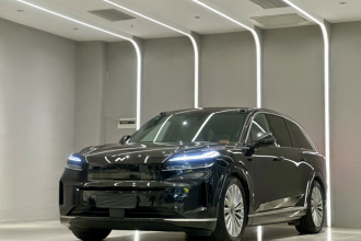 乐道L90 2025款 Max 六座版