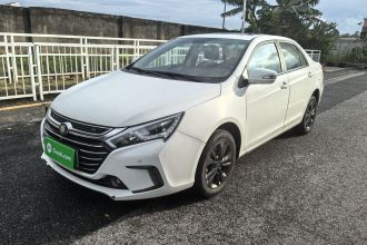 比亚迪 秦新能源 2018款 1.5T 智联尊贵型