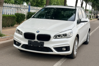 宝马2系旅行车 2016款 218i 领先型