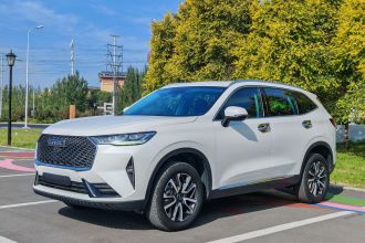 哈弗H6 2022款 第三代 1.5T 自动两驱Plus