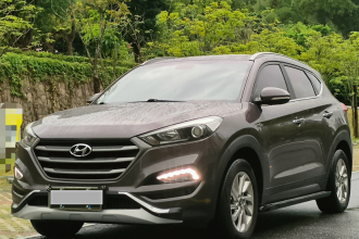 现代 途胜 2015款 1.6T 双离合两驱智能型