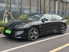 领克Z10 2024款 STARBUFF 95kWh 680km四驱智驾