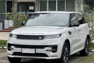 路虎 揽胜运动版 2023款 400PS Dynamic SE