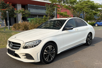 奔驰C级 2019款 C 260 运动版