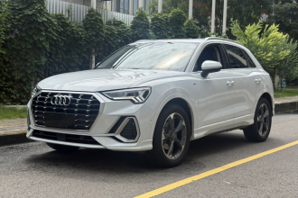 奥迪Q3 2021款 35 TFSI 时尚动感型