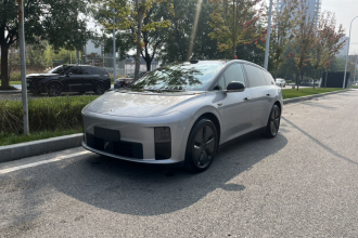 理想汽车 理想i6 2025款 两驱标准版