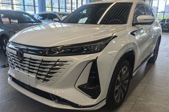 长安CS75 PLUS 2023款 第三代 1.5T 自动尊贵型