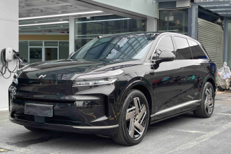 乐道L90 2025款 Max 七座版