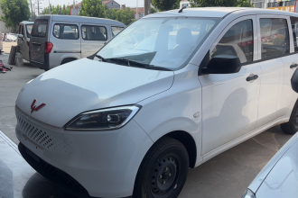 五菱汽车 五菱宏光新能源 2025款 增程式混动 50KM 标准型