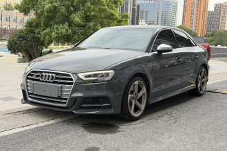 奥迪S3 2019款 S3 2.0T Limousine