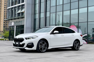 宝马2系(进口) 2023款 225i 四门轿跑车 M运动曜夜套装