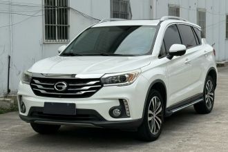 广汽传祺 传祺GS4 2017款 235T 自动两驱豪华智联版