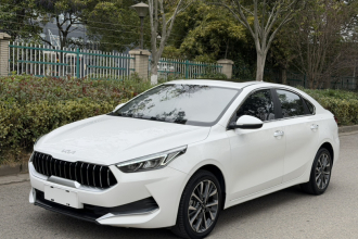 起亚K3 2021款 改款 1.5L CVT时尚版