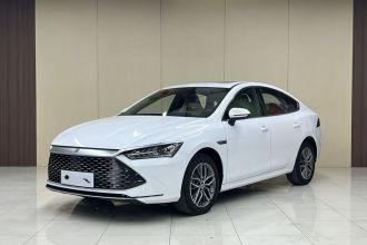 比亚迪 秦PLUS 2023款  冠军版 DM-i 120KM超越型