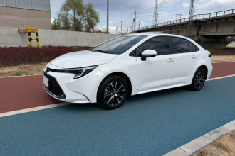 丰田 雷凌 2024款 185T CVT豪华版