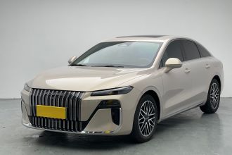 荣威M7 DMH 2025款 160km悦享版