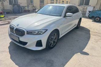 宝马i3 2024款 eDrive 35 L