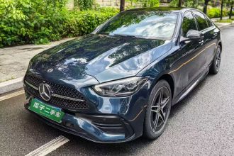 奔驰C级 2023款 改款 C 260 L 皓夜运动版
