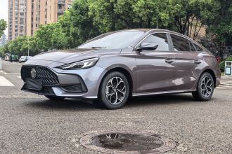 名爵 MG5 2021款 180DVVT CVT青春豪华版