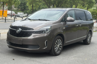 别克GL8 2021款 陆上公务舱 652T 豪华型