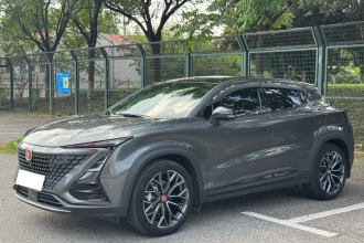 长安UNI-T 2022款 1.5T 尊贵型