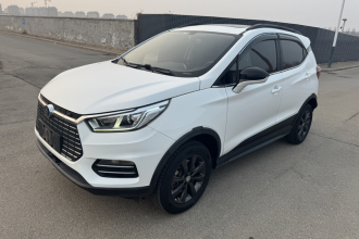 比亚迪 元新能源 2019款 EV360 智联领尚型