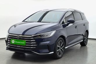 比亚迪 宋MAX新能源 2022款 DM-i 105KM 尊荣型