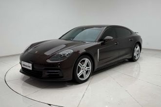 保时捷 2017款 Panamera 行政加长版 3.0T