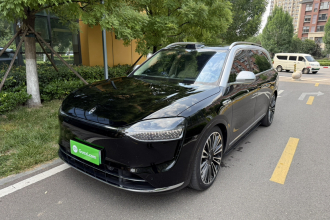 鸿蒙智行 问界M9 2024款 增程 Ultra版 42kWh 6座版