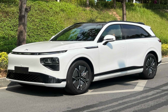 小鹏G9 2022款 702 Pro