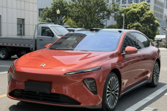 蔚来ET7 2022款 100kWh 首发版
