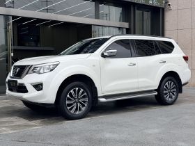 日产 途达 2018款 2.5L 自动两驱豪华版