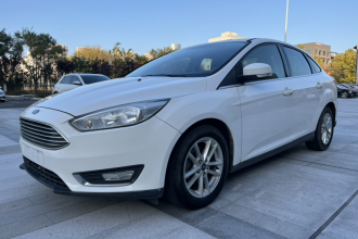 福特 福克斯 2015款 三厢 EcoBoost 180 自动精英型