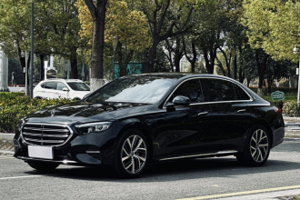 奔驰E级 2025款 改款 E 300 L 时尚型