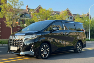 丰田 埃尔法 2018款 改款 3.5L 尊贵版