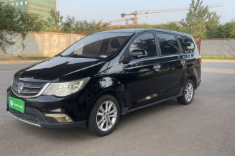宝骏730 2014款 1.5L 手动标准型 7座
